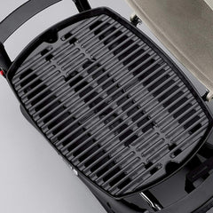 SmokeCraft: Q1000 Liquid Propane Grill, Chrome