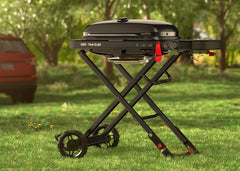 SmokeCraft: Traveler Portable Gas Grill, Black