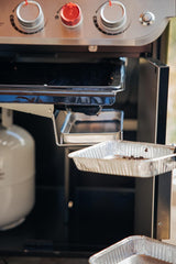 SmokeCraft: Genesis E-435 Liquid Propane Gas Grill, Black