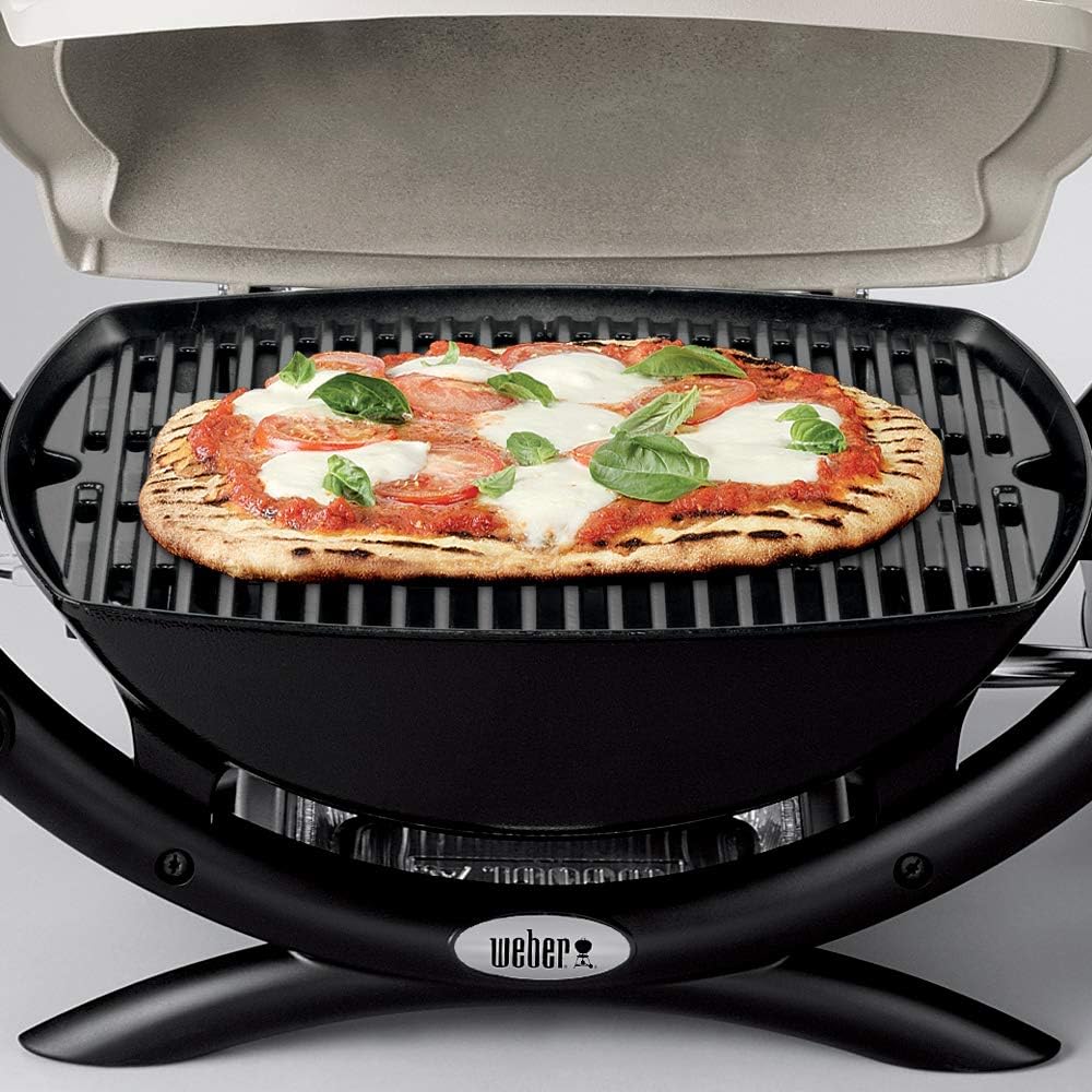 SmokeCraft:  Q1000 Liquid Propane Grill, Chrome