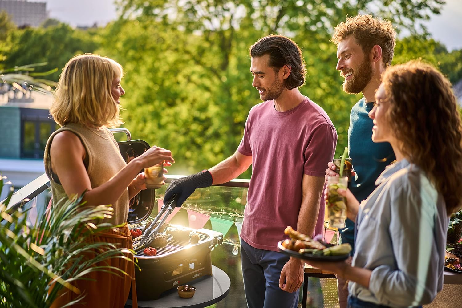 SmokeCraft: Lumin Compact Outdoor Electric Barbecue Grill, Black - Great Small Spaces such as Patios, Balconies, and Decks, Portable and Convenient