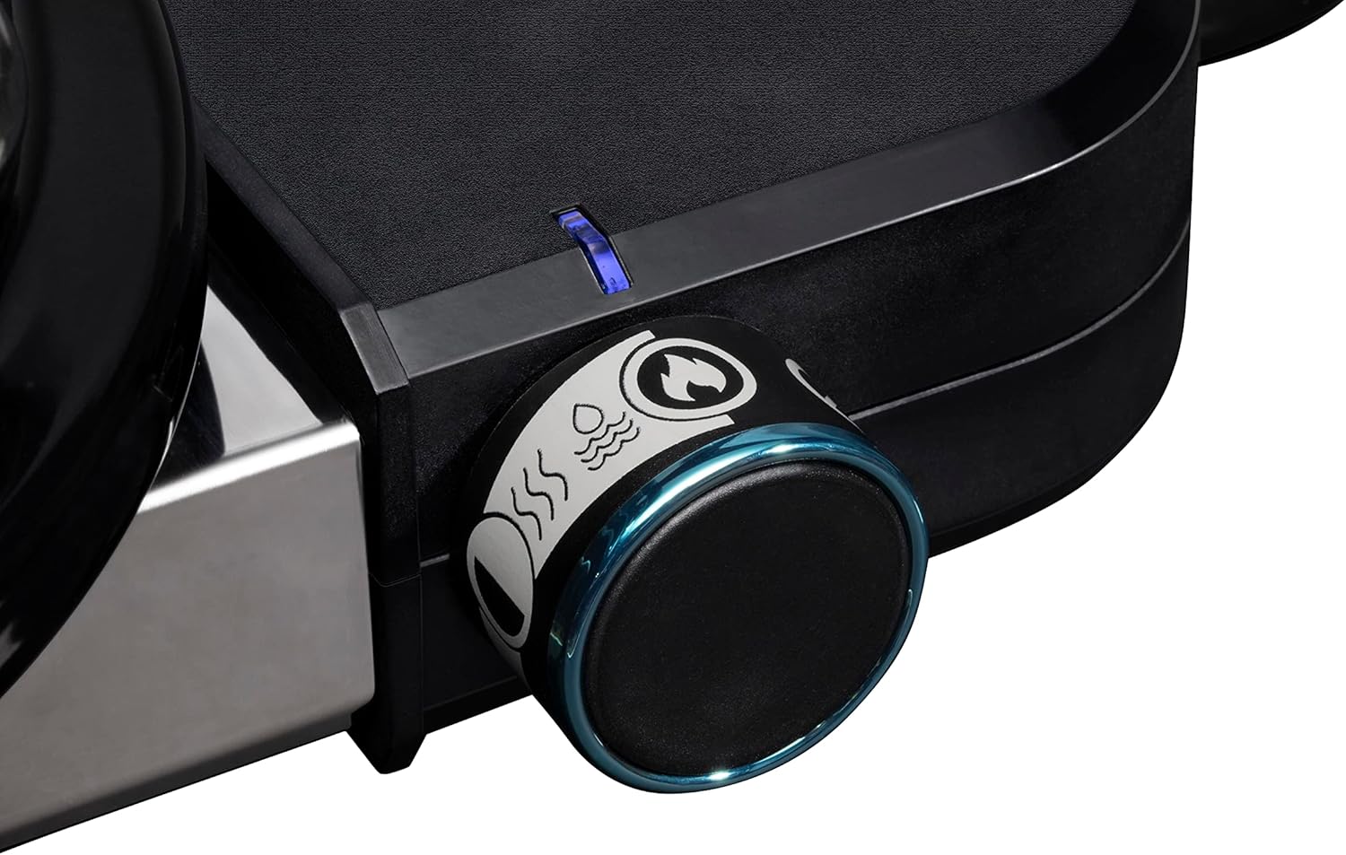 SmokeCraft: Lumin Compact Outdoor Electric Barbecue Grill, Black - Great Small Spaces such as Patios, Balconies, and Decks, Portable and Convenient