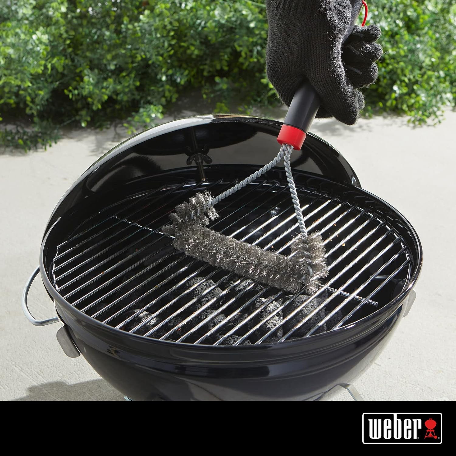 SmokeCraft: Traveler Portable Gas Grill, Black