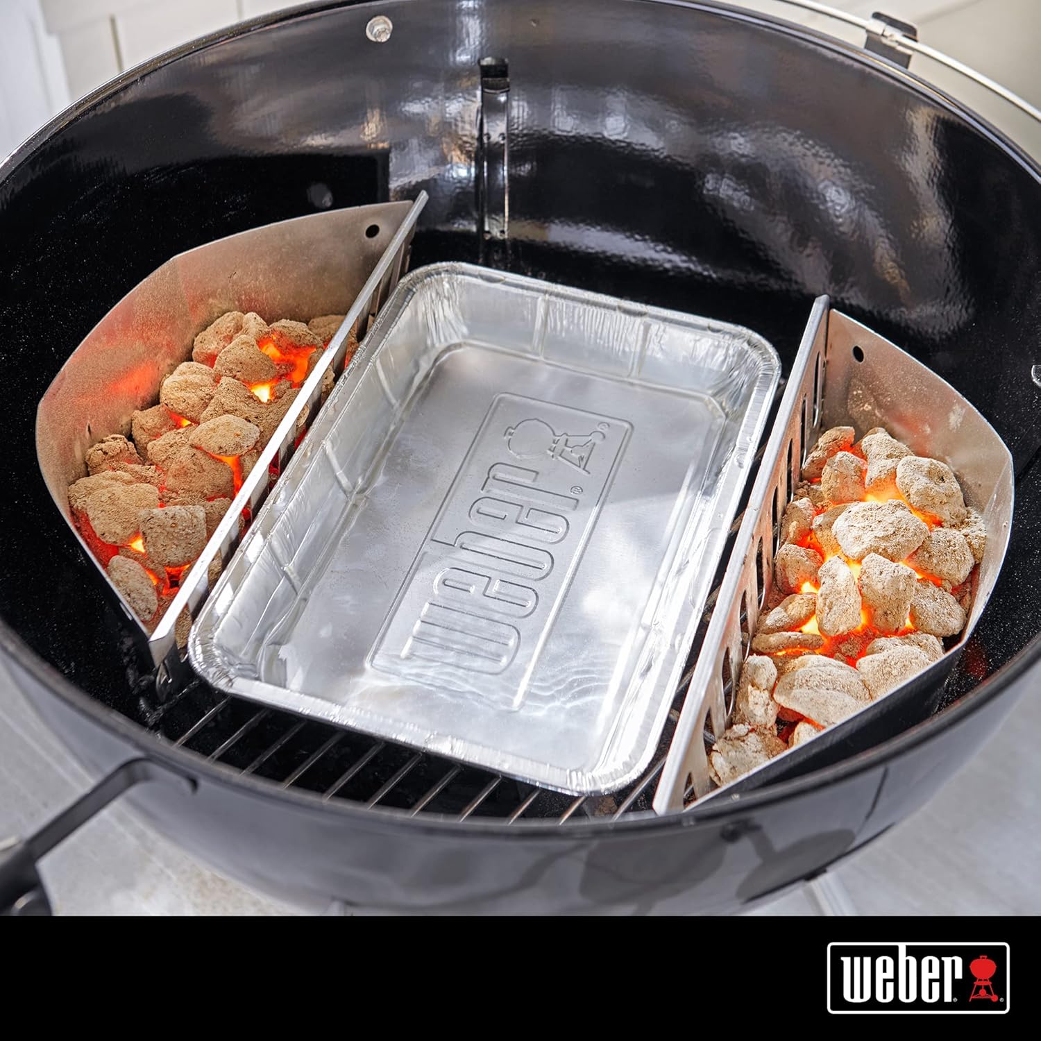 SmokeCraft: Traveler Portable Gas Grill, Black