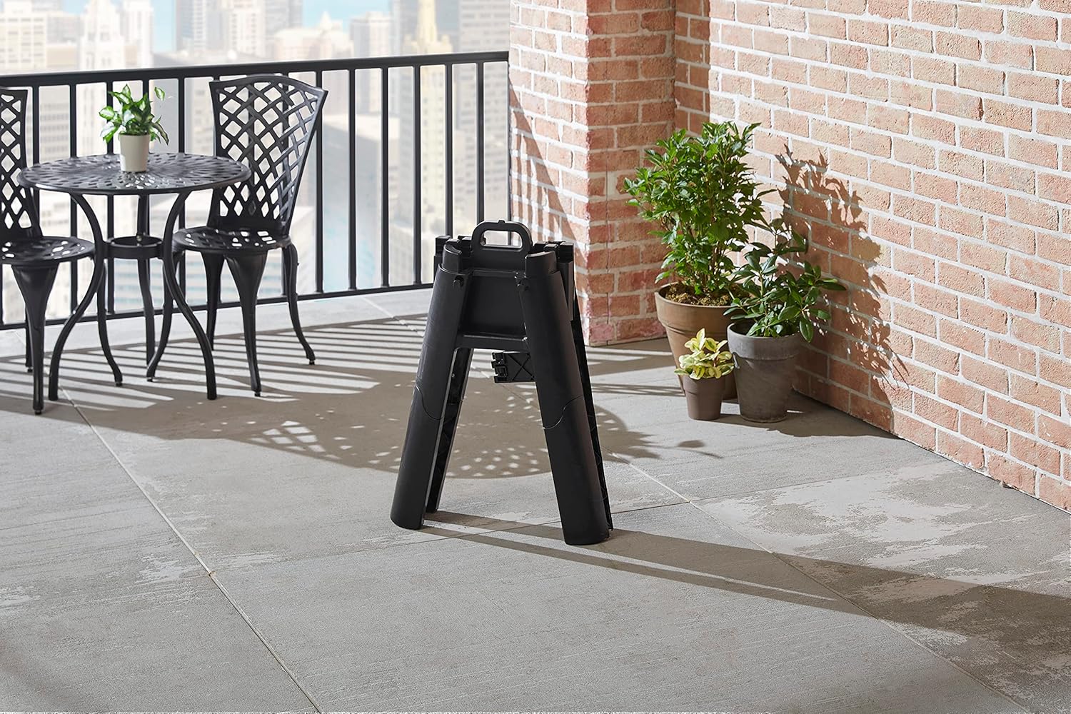 SmokeCraft: Lumin Compact Outdoor Electric Barbecue Grill, Black - Great Small Spaces such as Patios, Balconies, and Decks, Portable and Convenient