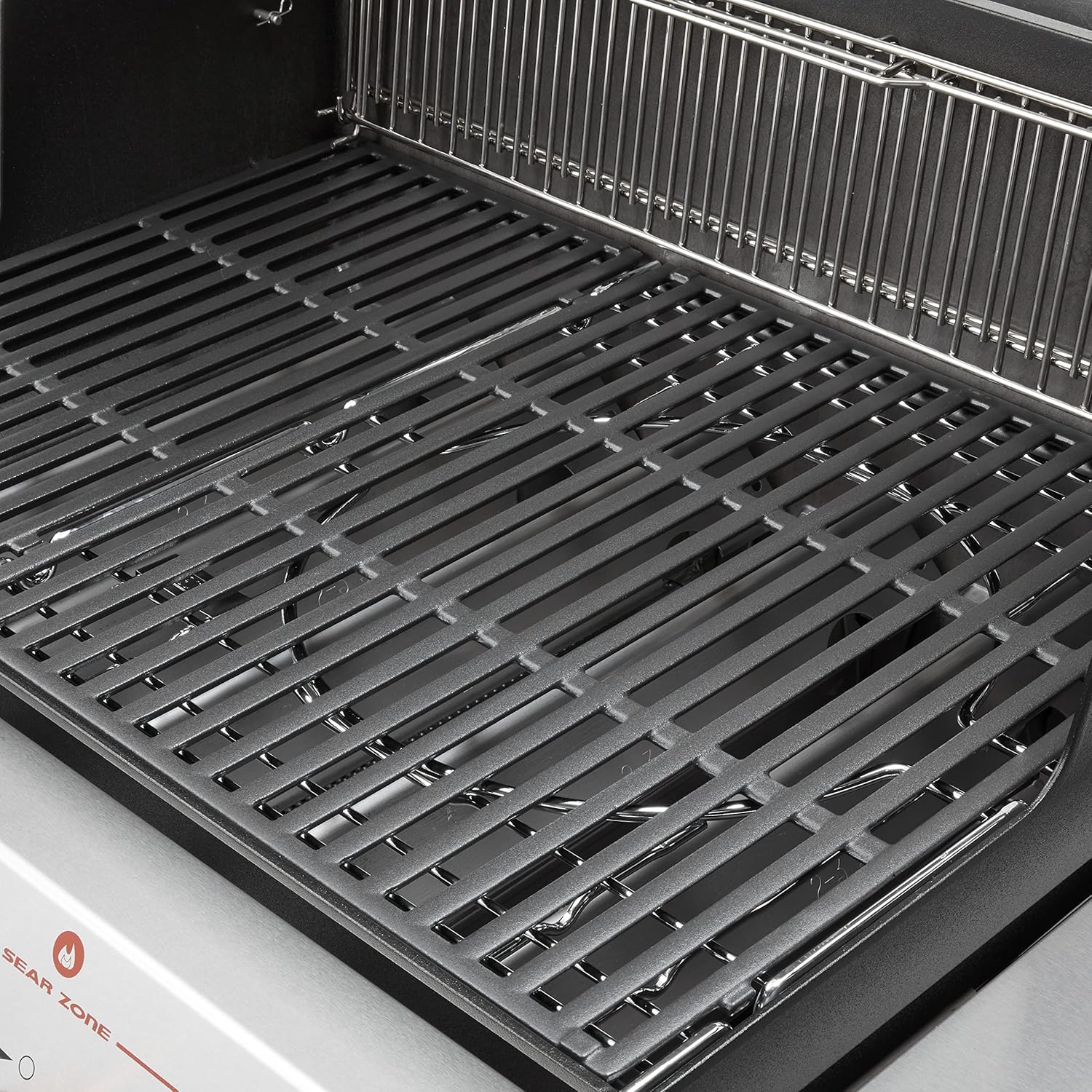 SmokeCraft:  Genesis E-435 Liquid Propane Gas Grill, Black